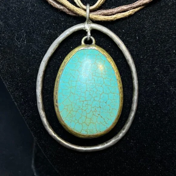 Silpada Sterling Silver & Leather Necklace W/2 Tone Howlite Pendant (3737) - Picture 2 of 7